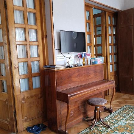 Tilda&Matilda Bed & Breakfast Kutaisi Exterior photo